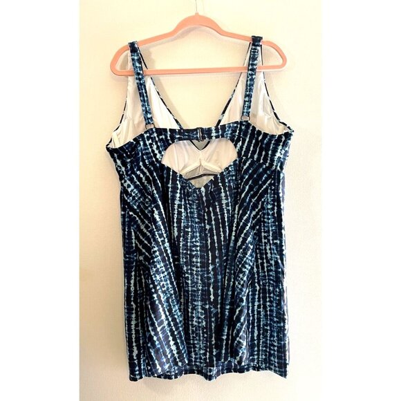 Old Navy V-Neck Secret-Slim 3X Underwire Swim Dress, Blue Shibori Tie-Dye, New - Picture 2 of 7